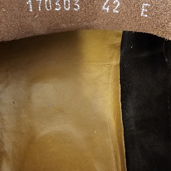 GUCCI BROWN LEATHER SLIP ON LOAFERS WITH GREEN + RED RIBBON HEEL SIZE-9, EUR-42 - Picture 10 of 11